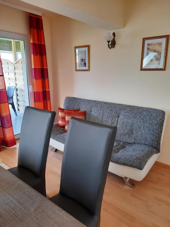 Harmonia Vendeghaz Apartment Balatonalmádi Екстериор снимка