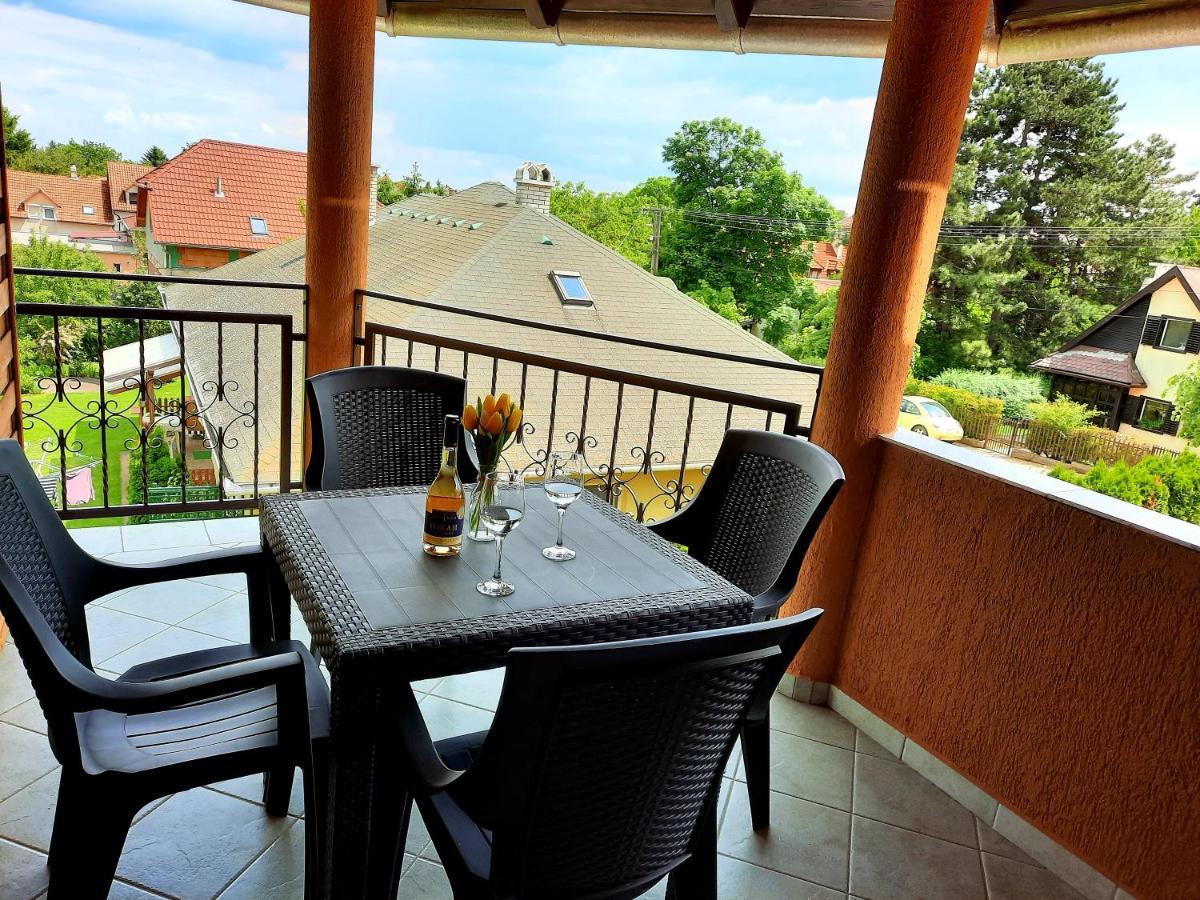 Harmonia Vendeghaz Apartment Balatonalmádi Екстериор снимка